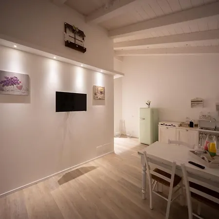 Lombardi Rita - Colle S. Martino Assisi