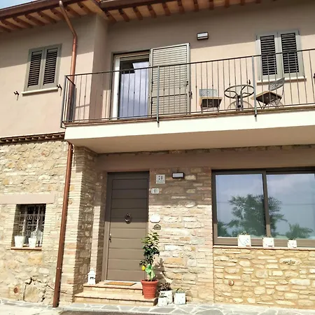 Lombardi Rita - Colle S. Martino Apartmán Assisi